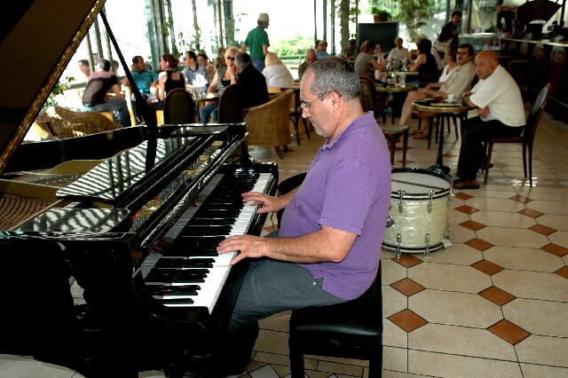 min 2007 05 25 jazz source 108